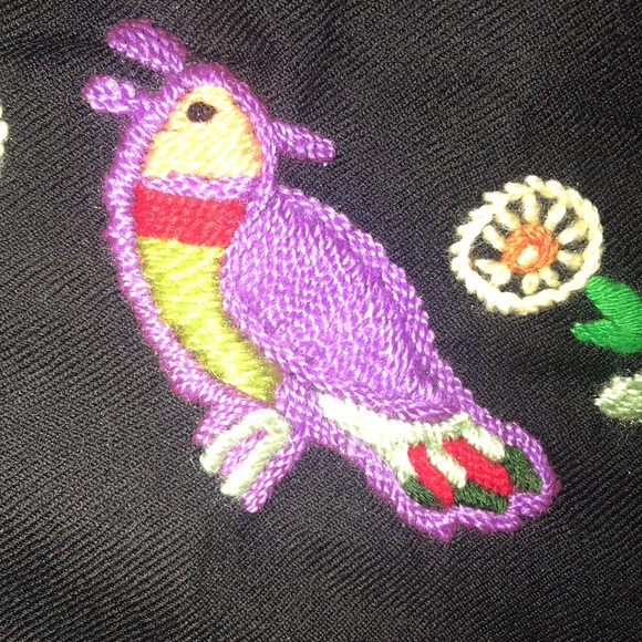 NIP Women’s Wool Serape/Pashmina/Throw - Picture 6 of 11